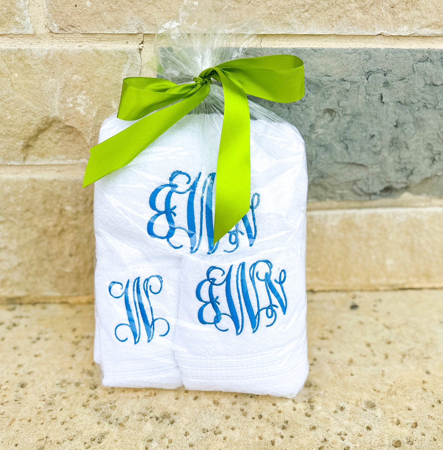 Monogrammed Bath Towel Set
