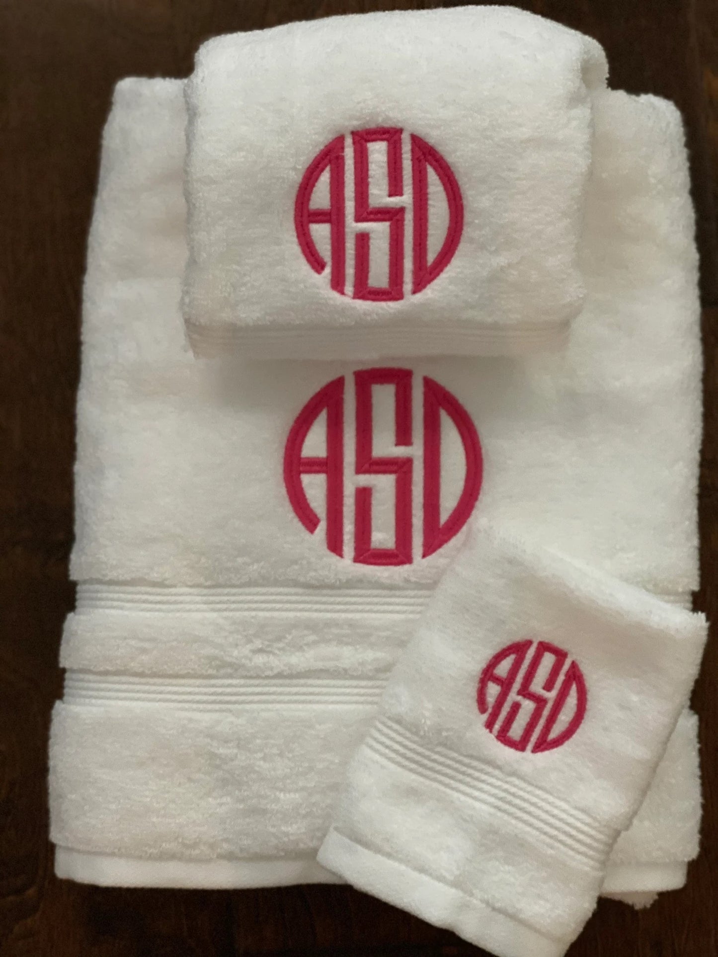 Monogrammed Bath Towel Set
